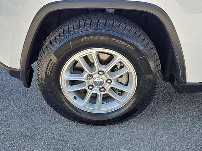 2020 Jeep Grand Cherokee Laredo